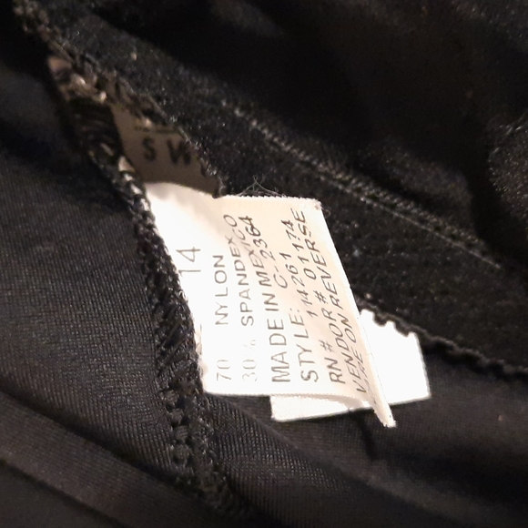 Black size 14 cami bathing suit top , tank top Shape fx brand - Picture 2 of 6